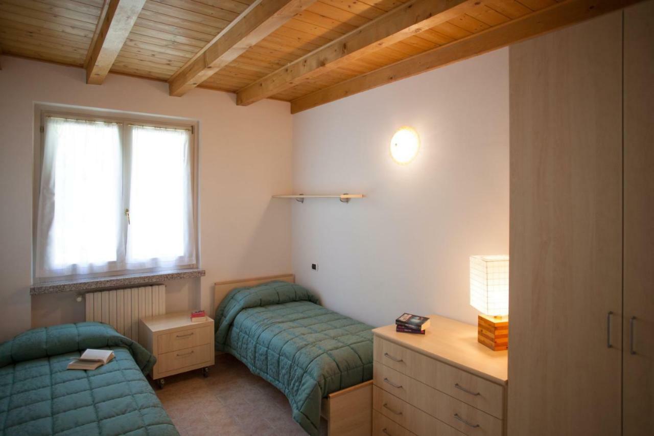 Residence Villa Aranci Limone sul Garda Buitenkant foto
